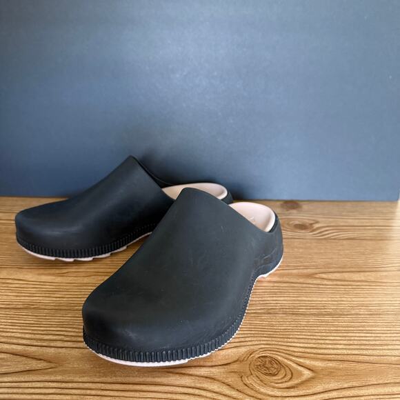 Cougar Black Pink Slip On Sven Mule Clogs Womens 8 *** - Picture 1 of 12